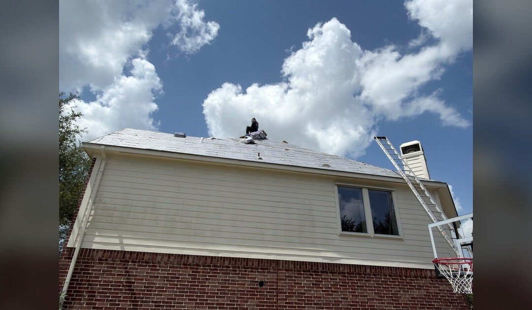 Part-time roofing sales team meeting