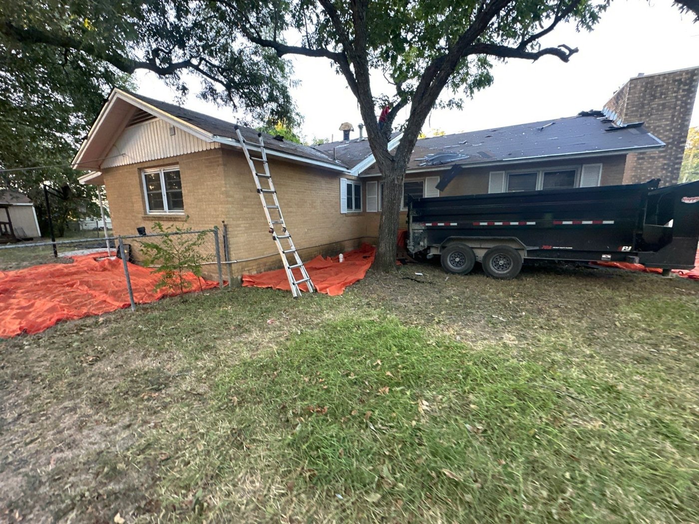 New shingle roof installation in Texas
