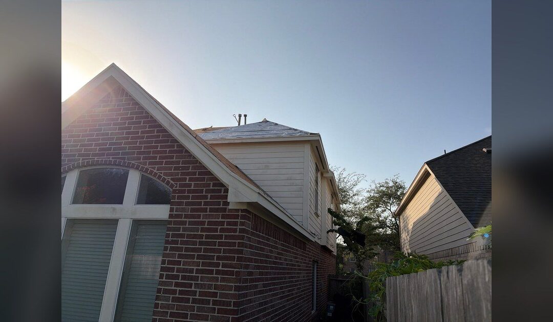 How to Replace One Shingle on a Roof: A Step-by-Step Guide